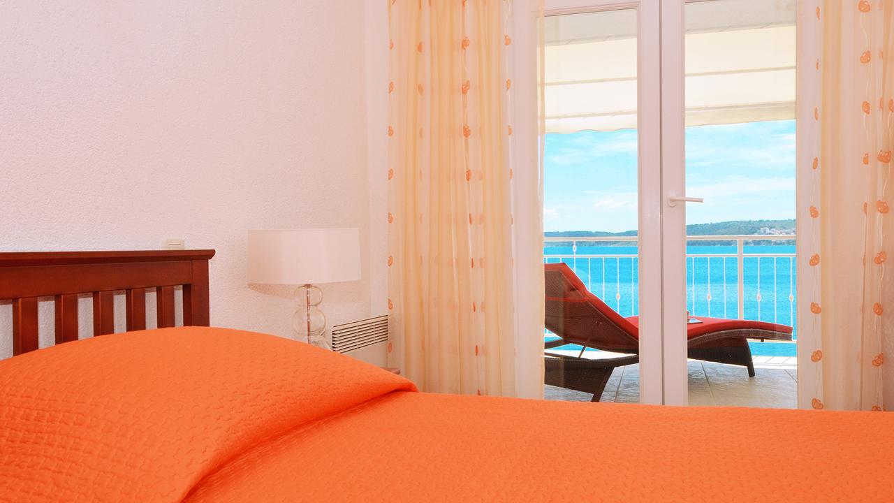 Gem Of The Sea Luxury Beach Apartment With Brand New Heating Infinity Pool 特罗吉尔 外观 照片